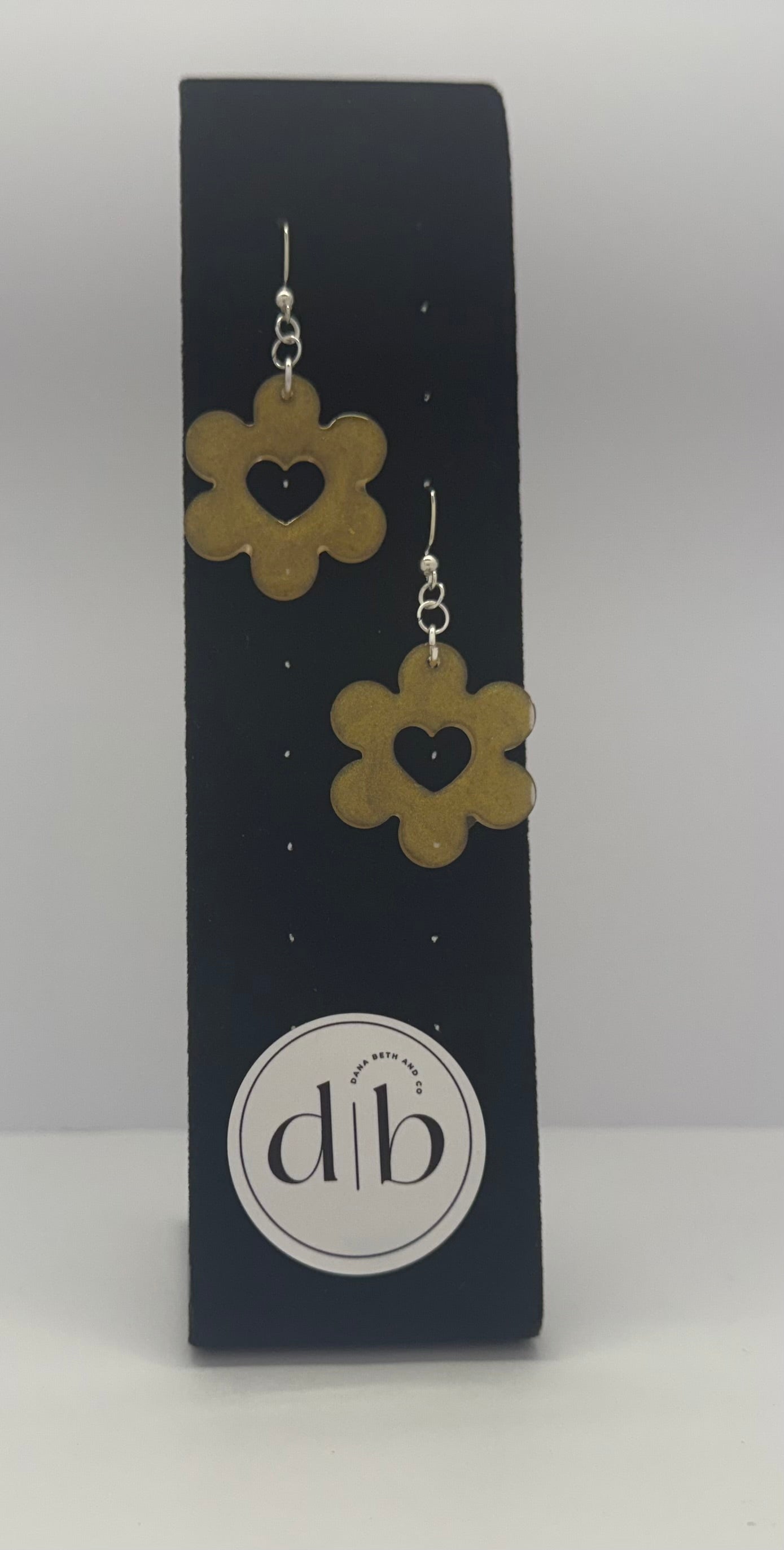 The Flower Heart Earrings