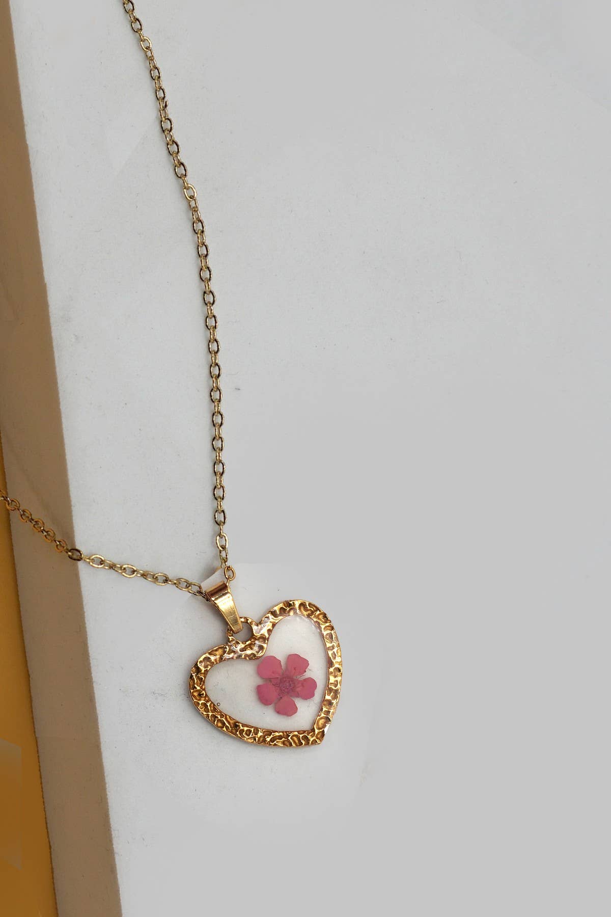 Pressed Flower Pendant Necklace