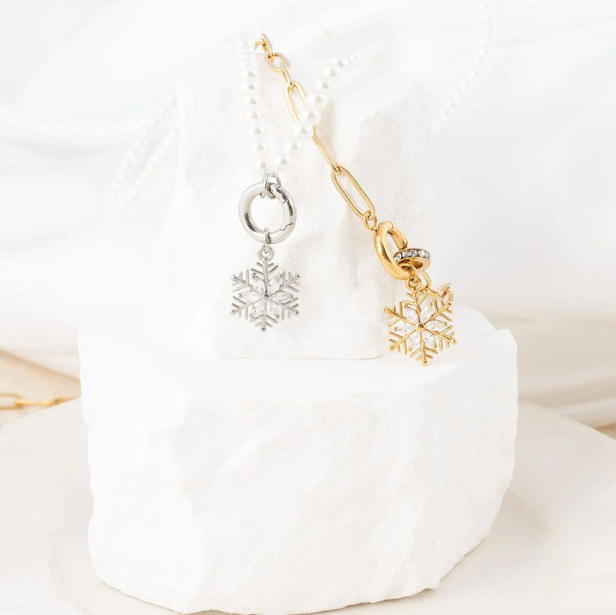 The Snowflake Charm — Heirloom Charm Collection | Holiday 2026