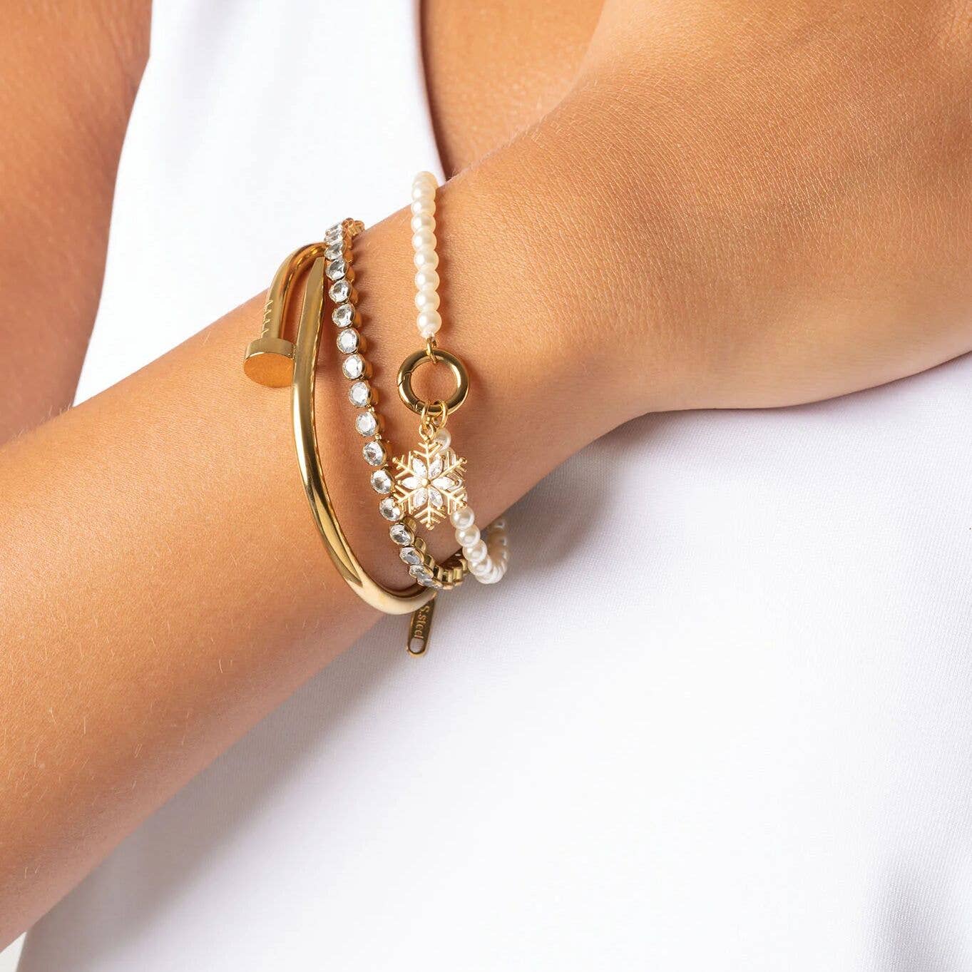 The Snowflake Charm — Heirloom Charm Collection | Holiday 2026