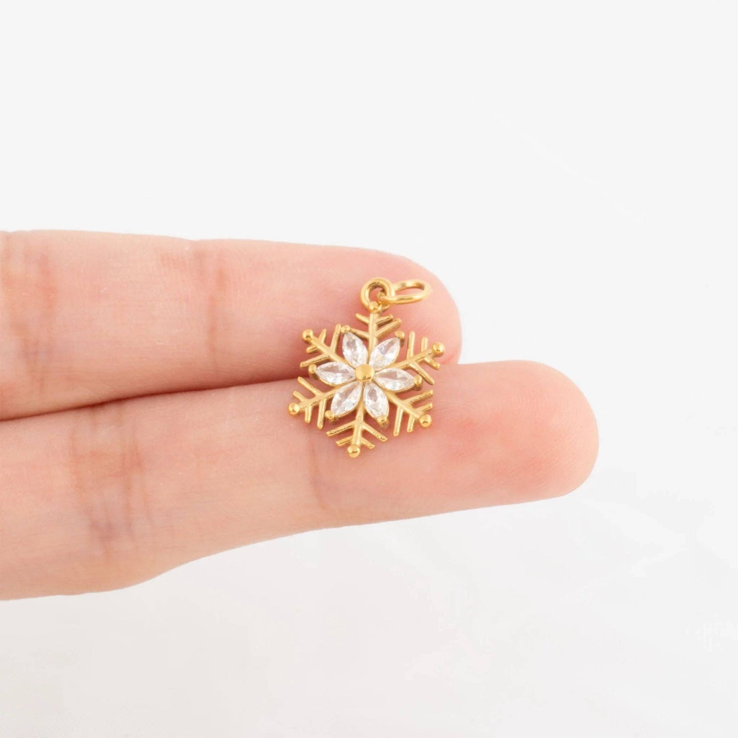The Snowflake Charm — Heirloom Charm Collection | Holiday 2026