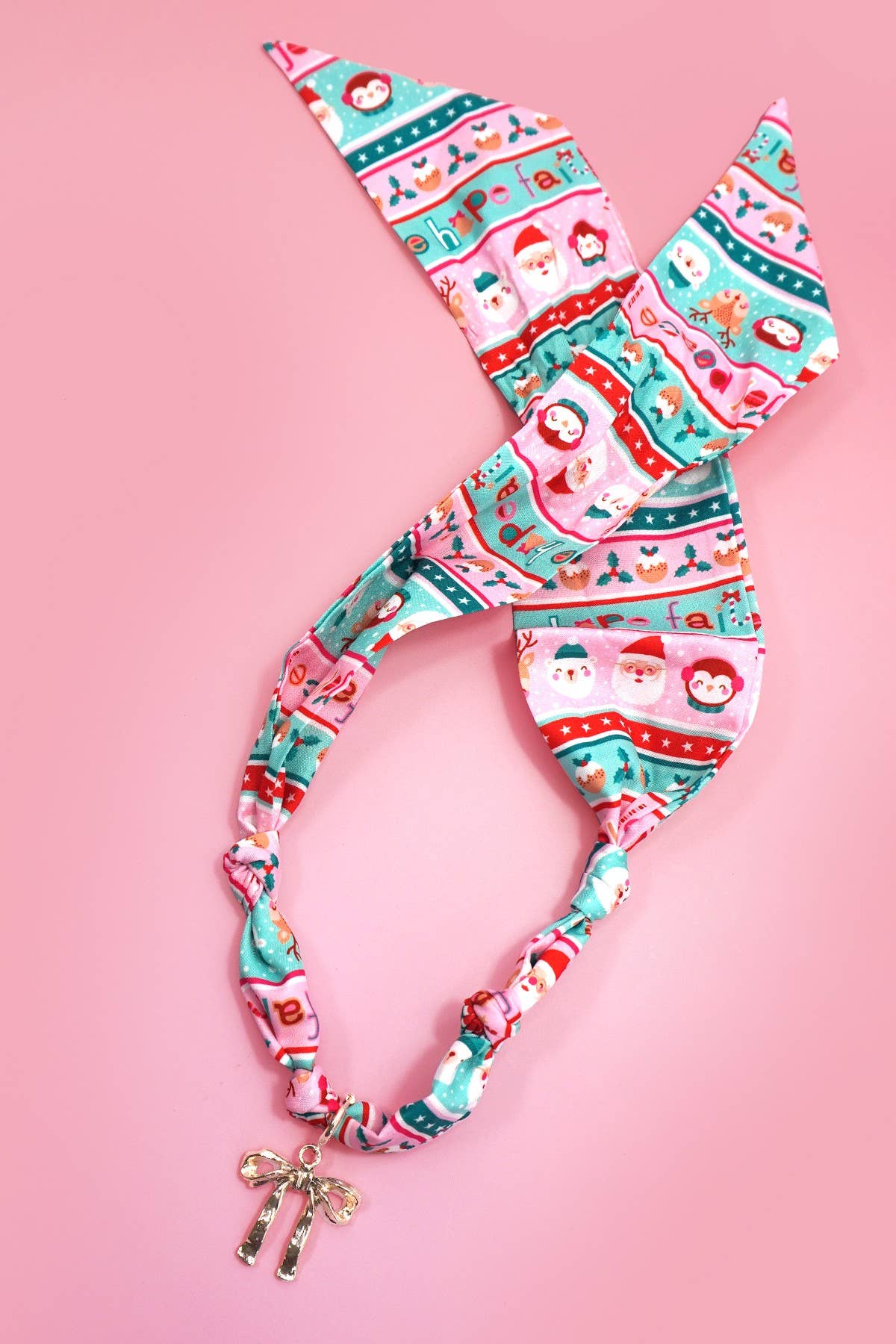 The Handmade Christmas Snowman Scarf Necklace