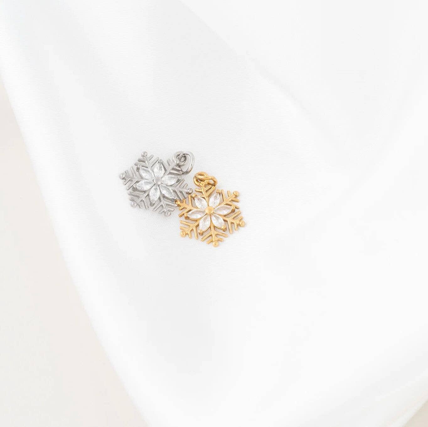 The Snowflake Charm — Heirloom Charm Collection | Holiday 2026