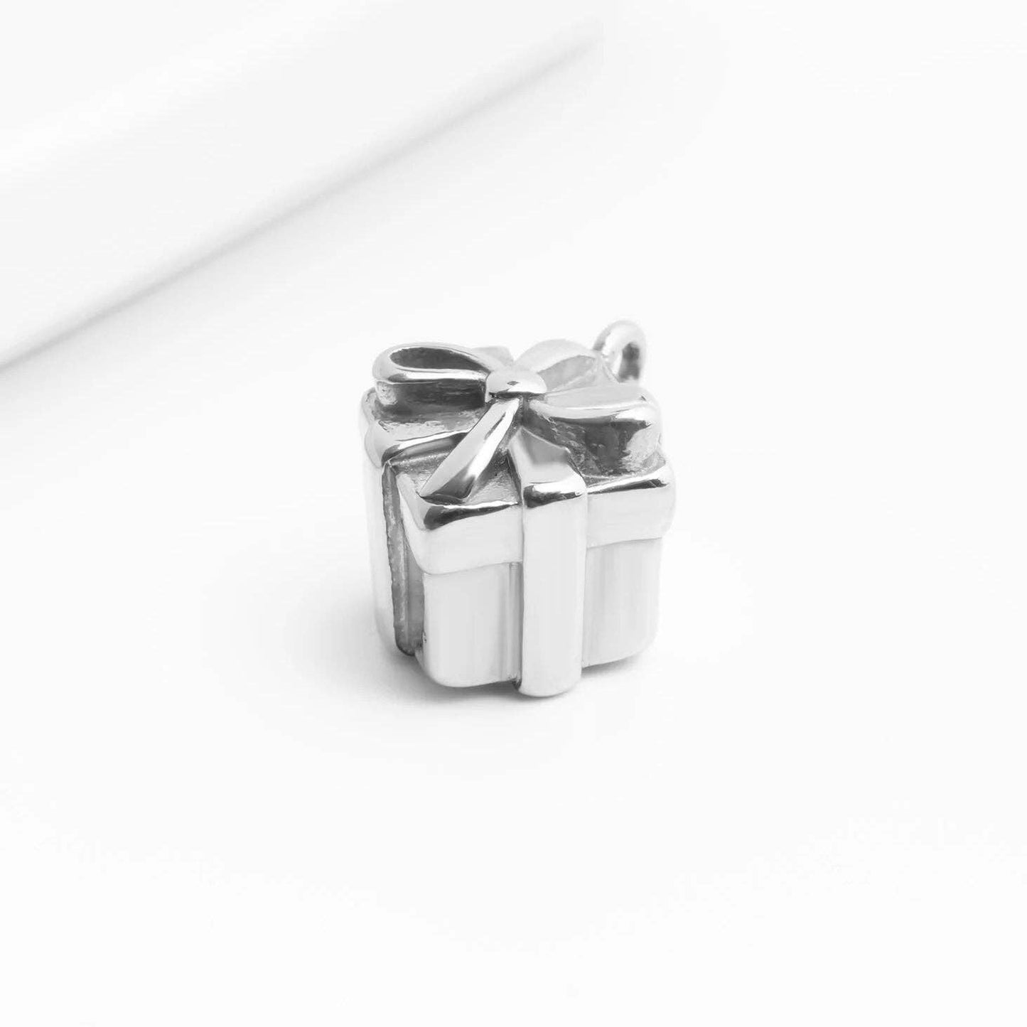 The Christmas Gift Charm — Heirloom Charm Collection | Holiday 2026