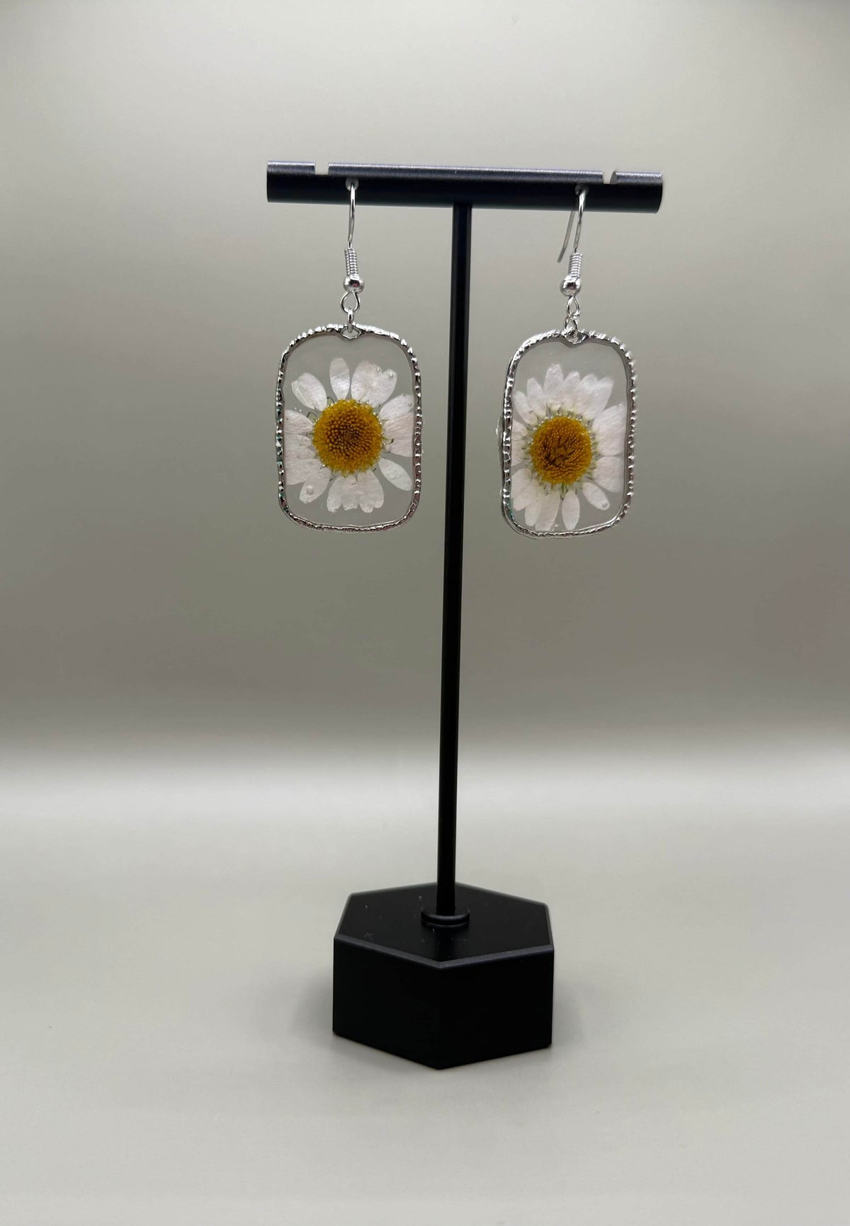 Daisy Darling Earrings