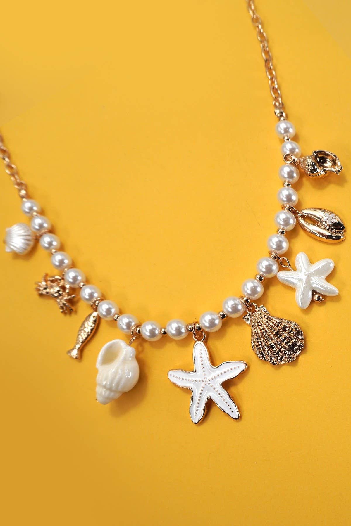Charm Pearl Seashell Necklace