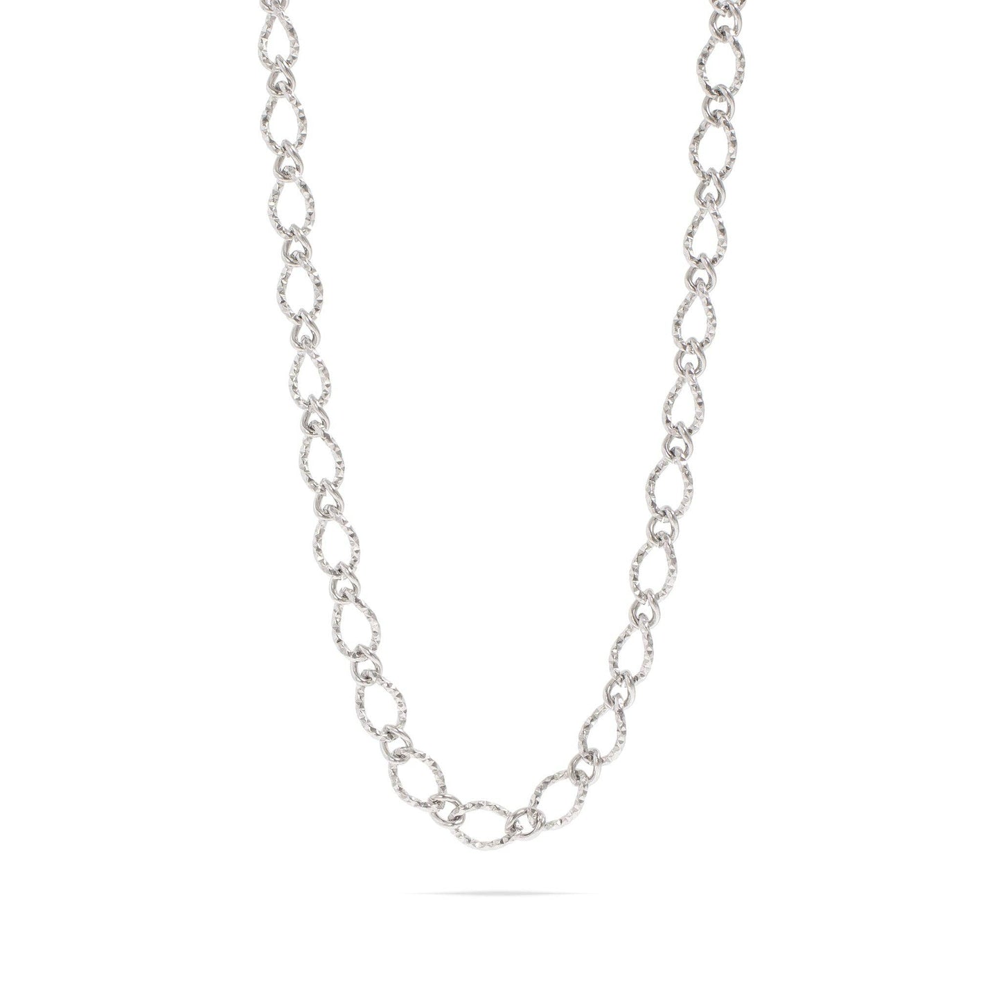 The Hammered Oval Necklace