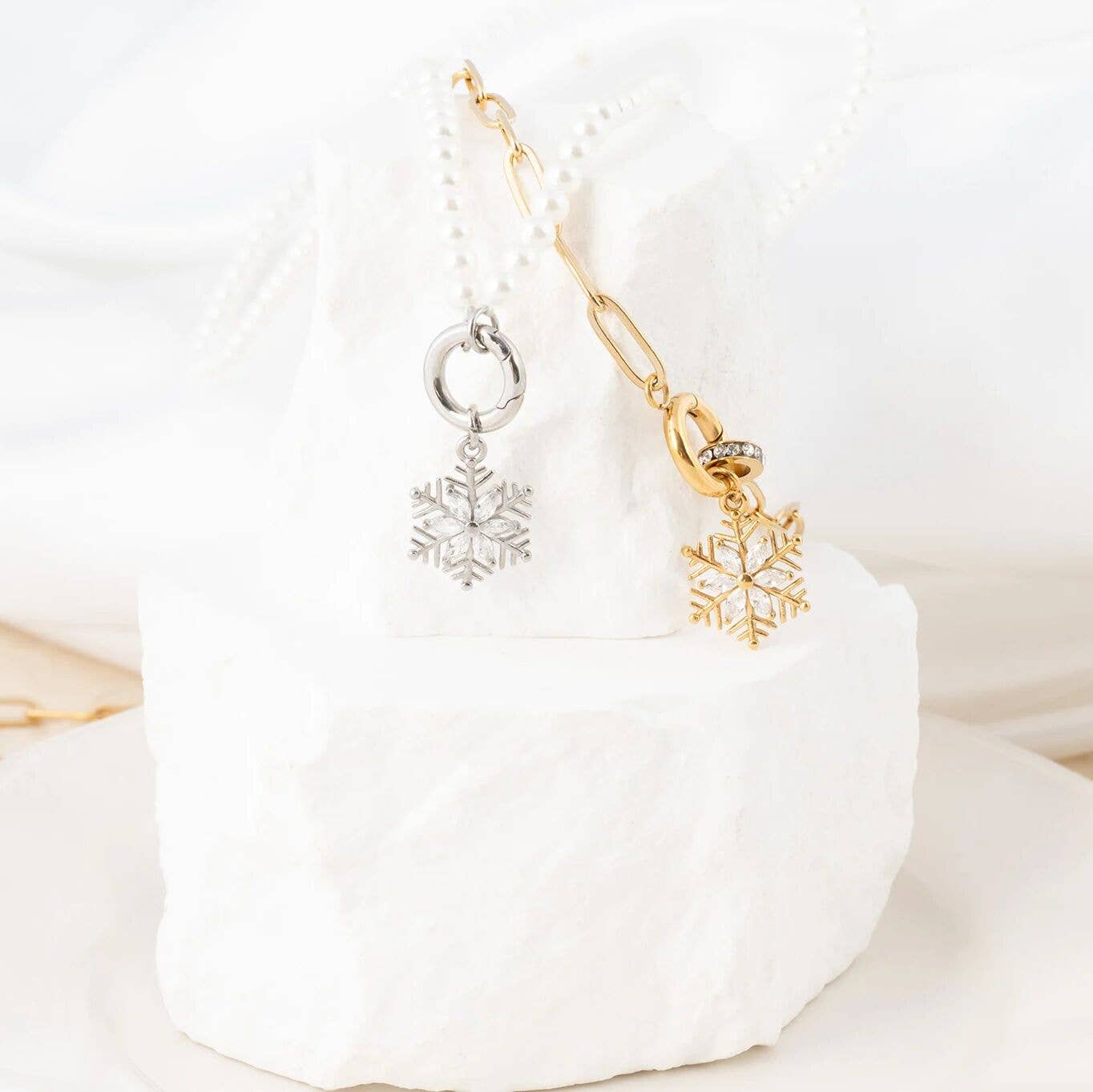The Snowflake Charm — Heirloom Charm Collection | Holiday 2026